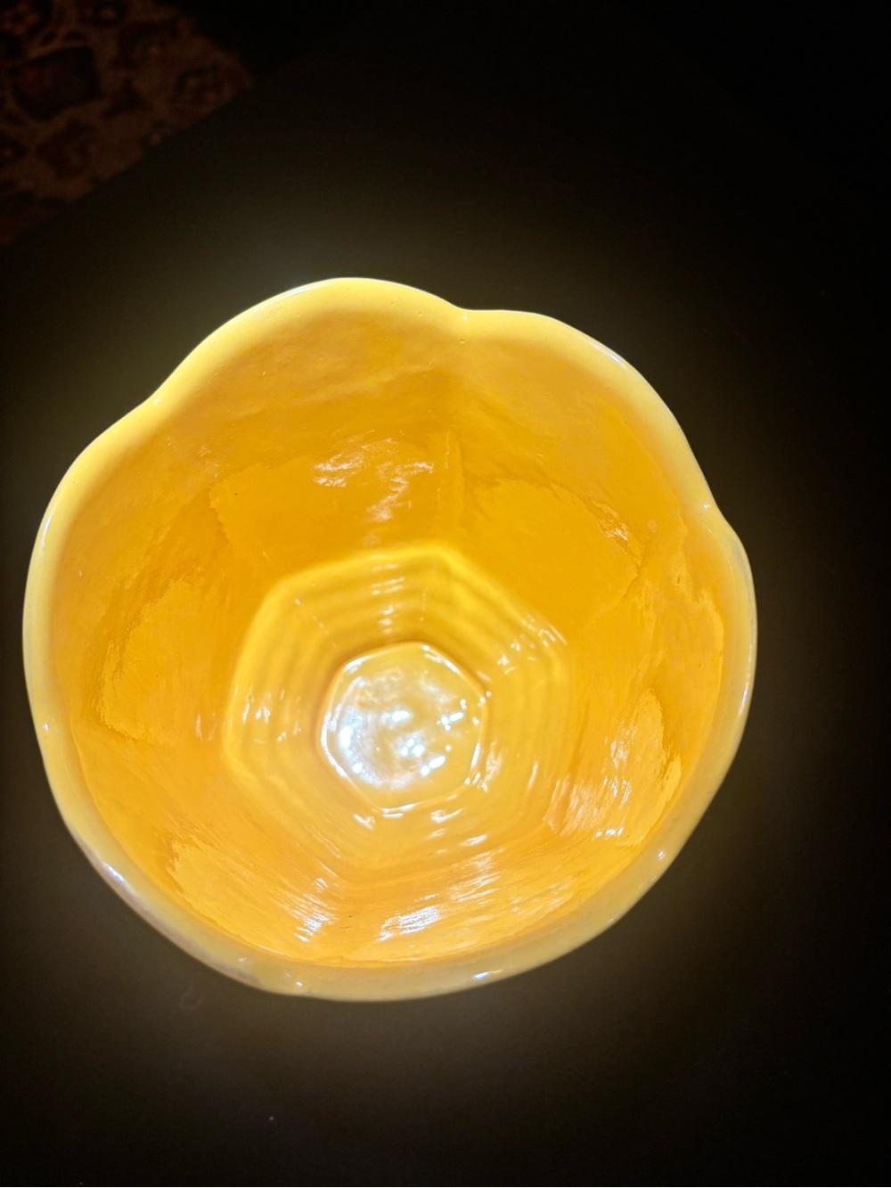 VINTAGE FRANKOMA POTTERY TULIP VASE OR HOUSE PLANTER MCM AUTUMN YELLOW! - Picture 7 of 8